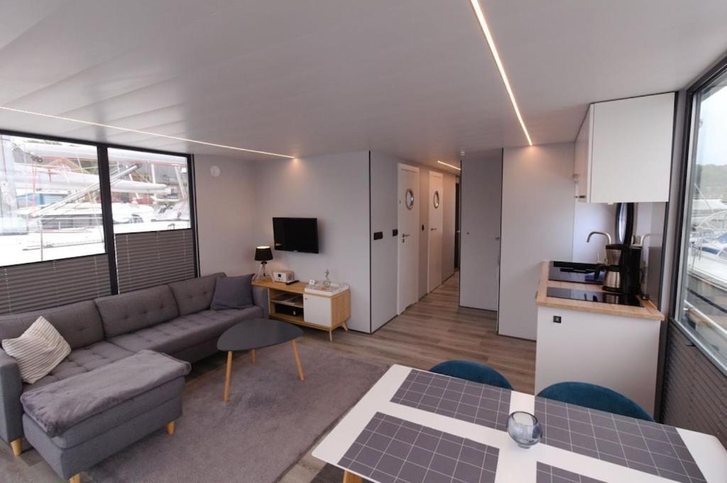 Hausboot Fjord Meeresbrise Mit Dachterrasse In Flensburg Zewnętrze zdjęcie