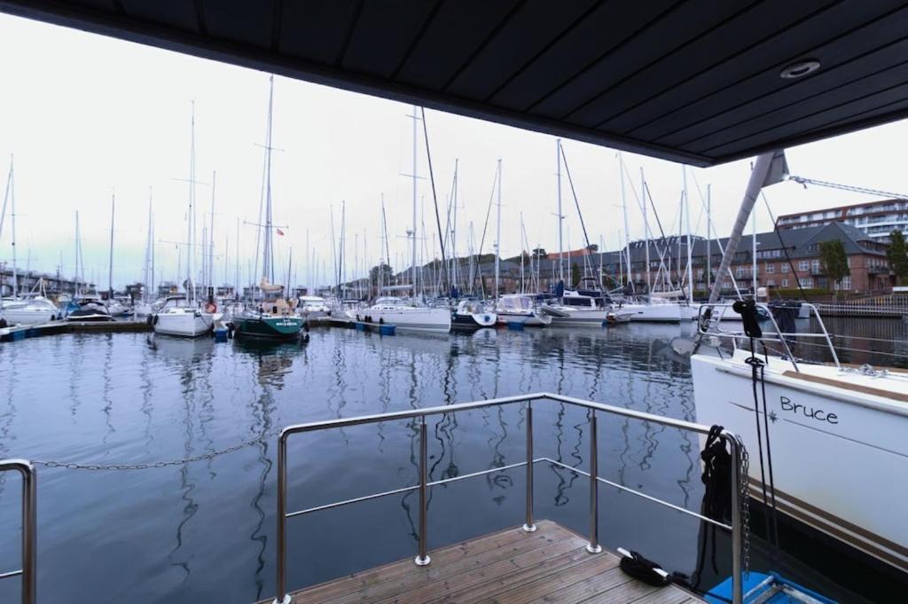Hausboot Fjord Meeresbrise Mit Dachterrasse In Flensburg Zewnętrze zdjęcie